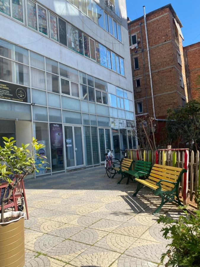 Tirana New Bazaar-Apartment 1 Экстерьер фото
